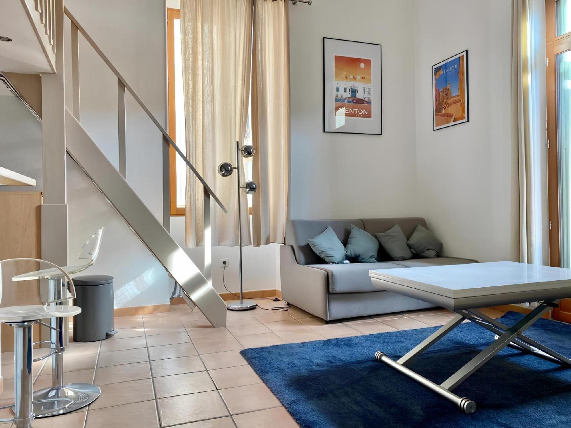 Terrasse Centre, Apartment *